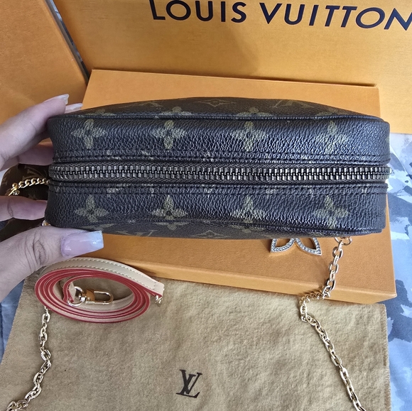 VINTAGE Louis Vuitton Monogram Trousse 18 Cosmetic Pouch Women's Crossbody Bag🤎 - Picture 5 of 17